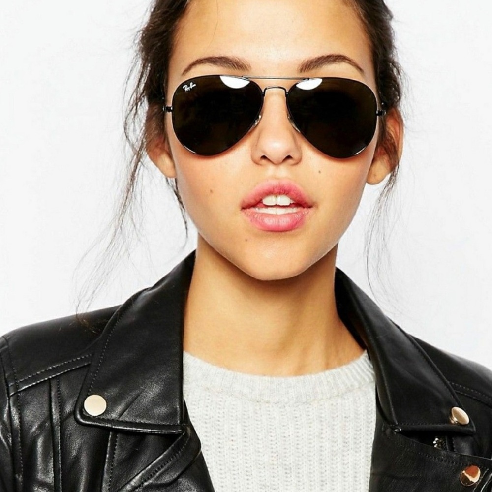 Authentic Ray-Ban Aviator Black Lens